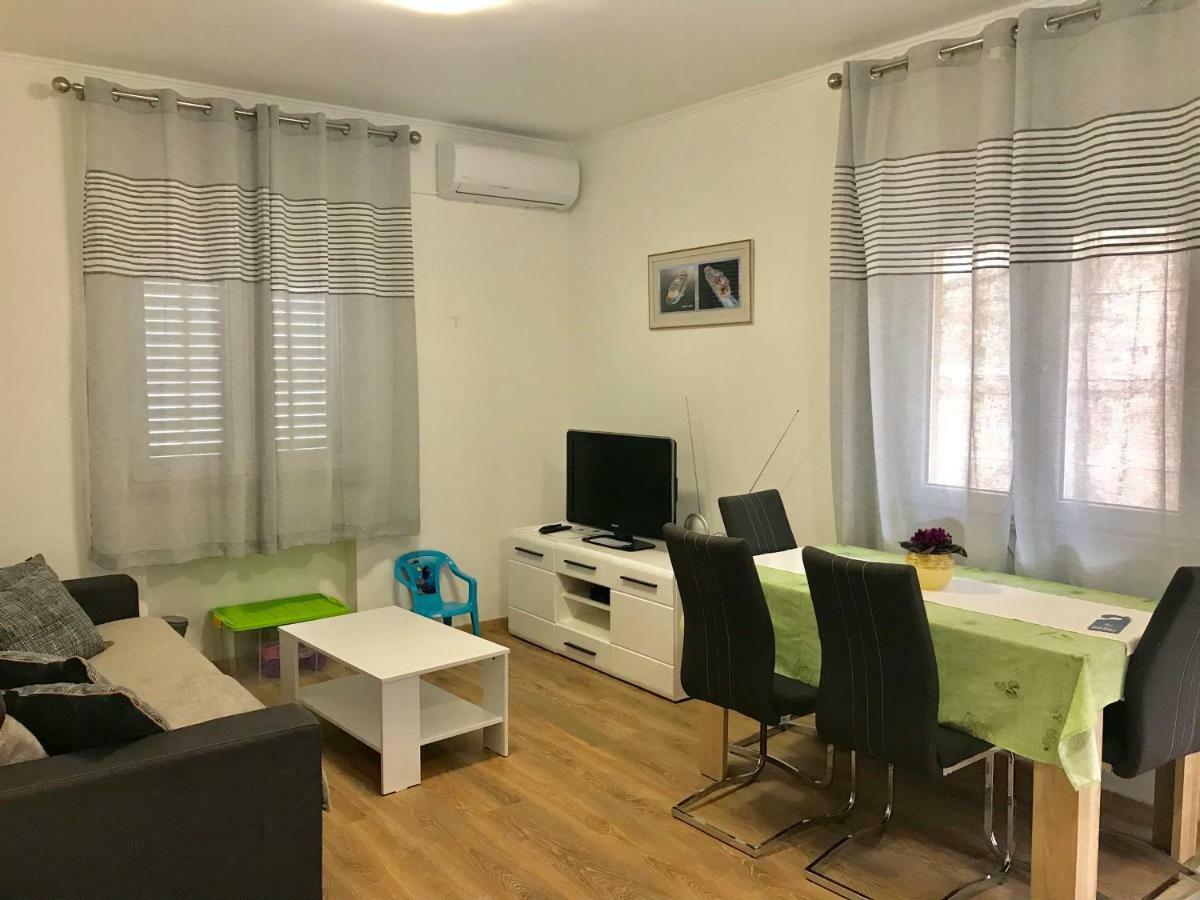 Jelena 2 Apartment ซัฟทัท ภายนอก รูปภาพ